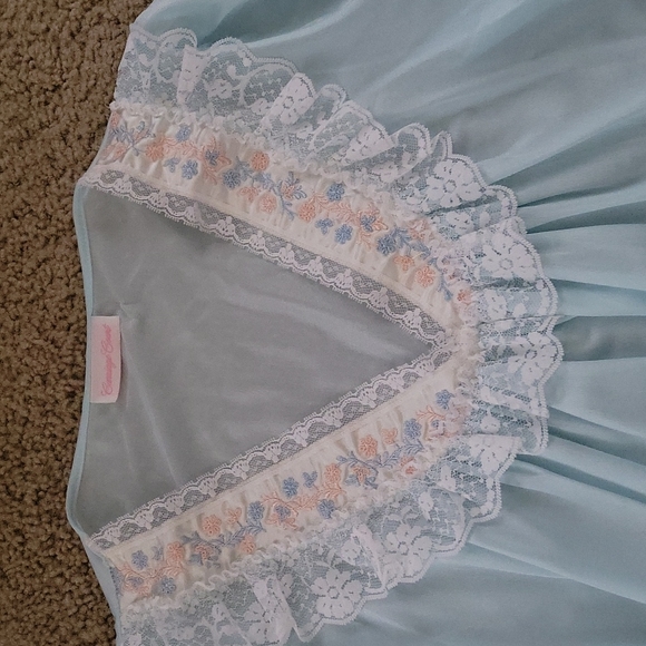 NEW Ladies Pajama Set - Picture 4 of 7
